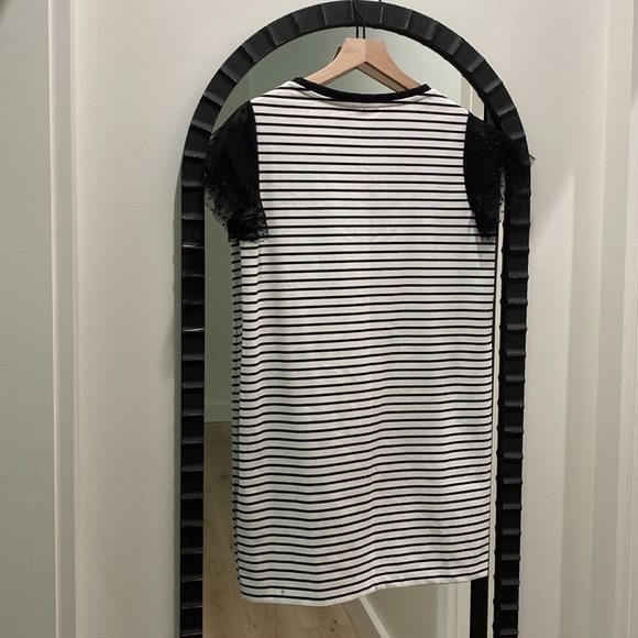 Lace Sleeve Mini Dress - Picture 2 of 7